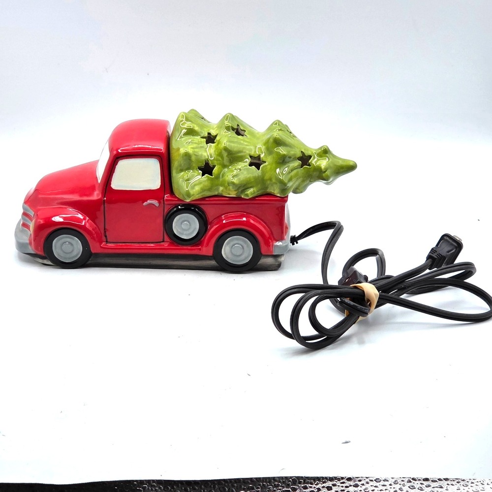Scentsy RETRO Special Delivery Red Truck with Christmas Tree Full Size RETIRED